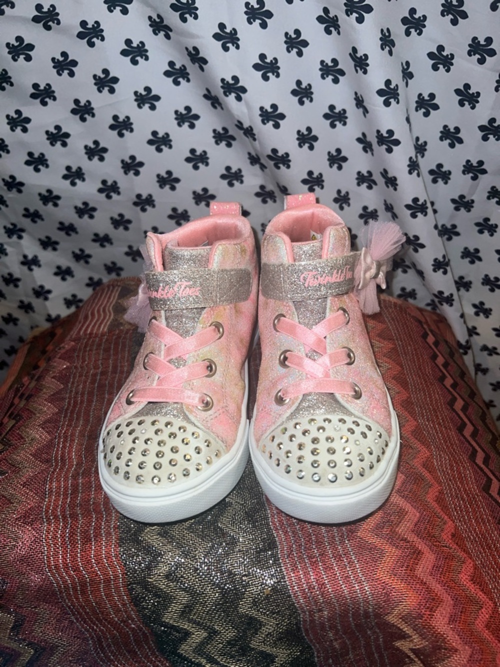 SkecherToddler Pink Glitter High-Top Sneakers with Studded Toe